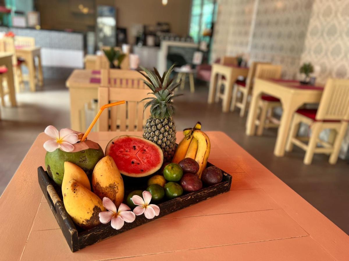 Natalie House Kata Beach エクステリア 写真